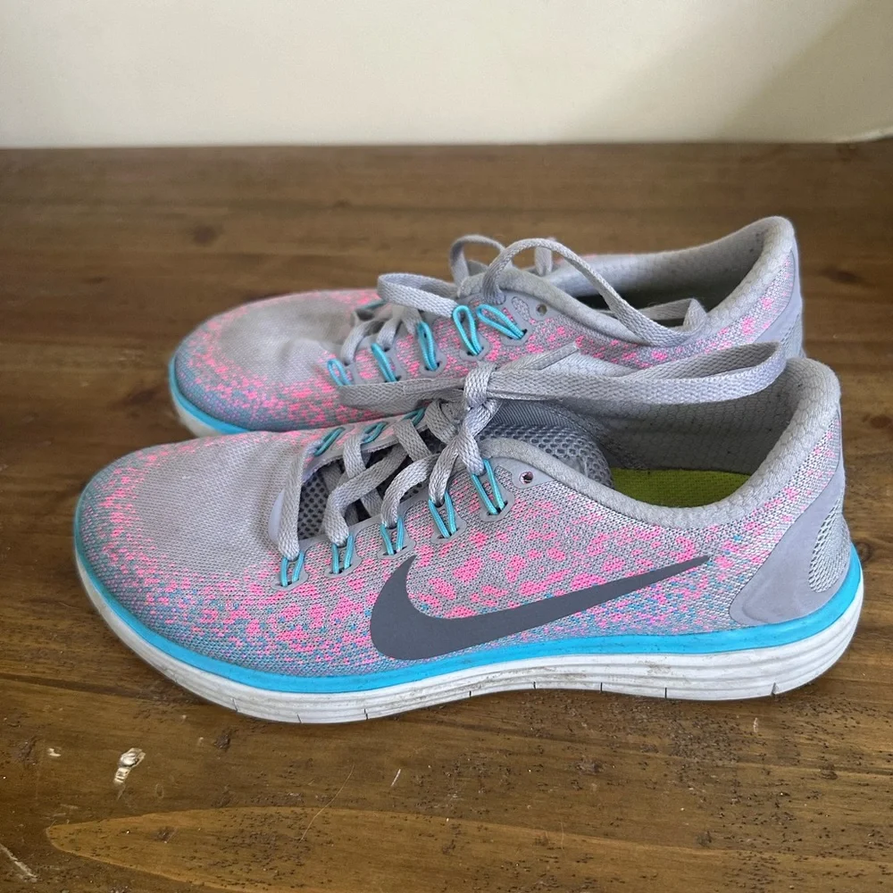 Nike Free Rn Distance Women's 6.5 Running Shoes Wolf Grey Pink Blast 827116-006